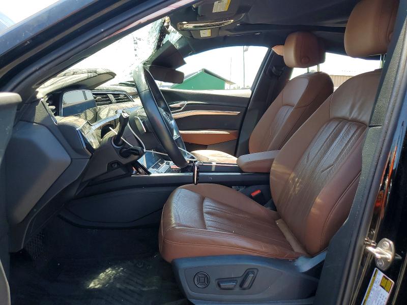 Продаж на аукціоні авто 2022 Audi E-tron, vin: WA1LAAGE4NB008349, номер лоту: 53955136