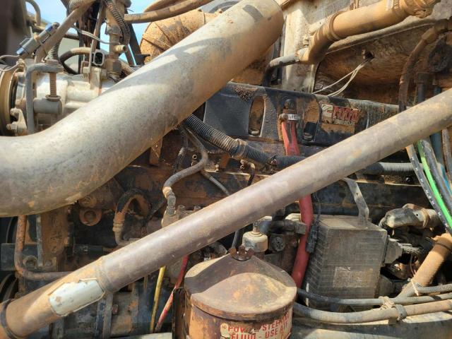 53071976 :رقم المزاد ، 4VHJCAPF5XN864862 vin ، 1999 Volvo Conventional مزاد بيع