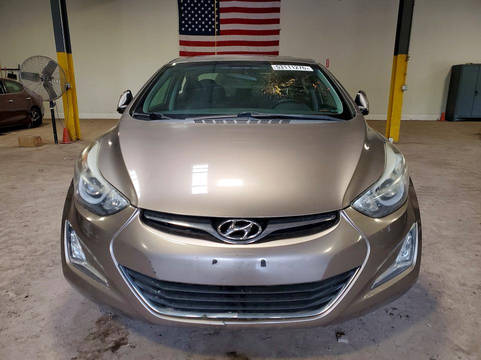 2015 Hyundai Elantra მანქანა იყიდება აუქციონზე, vin: 5NPDH4AE4FH605923, აუქციონის ნომერი: 53111276