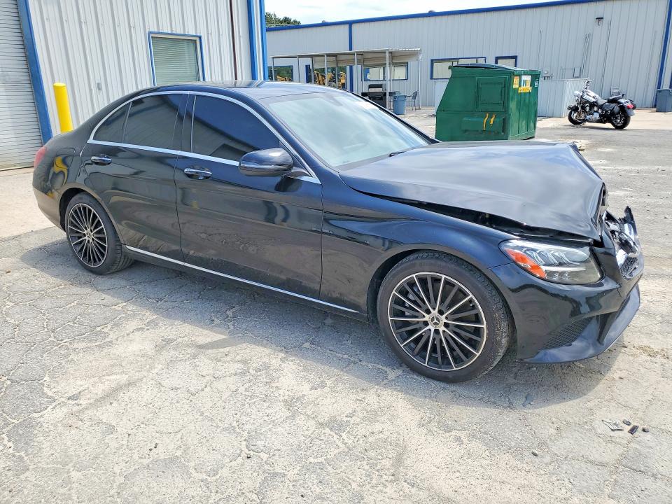 53395696 :رقم المزاد ، W1KWF8DBXMR648701 vin ، 2021 Mercedes-benz C مزاد بيع