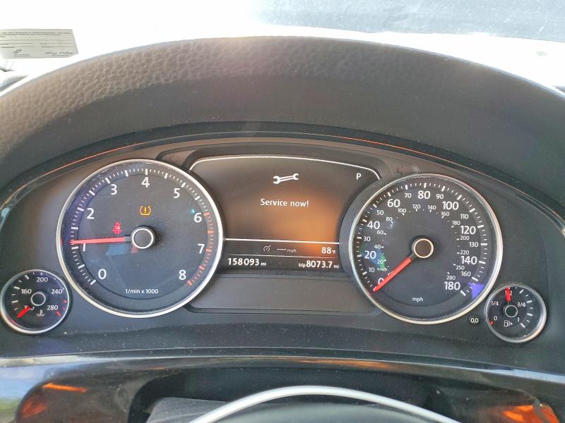 Aukcja sprzedaży 2011 Volkswagen Touareg, vin: WVGFF9BP2BD003223, numer aukcji: 52408596