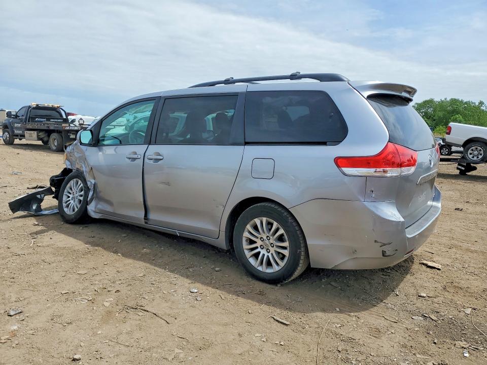 Продажа на аукционе авто 2012 Toyota Sienna, vin: 5TDYK3DC8CS217039, номер лота: 54756296