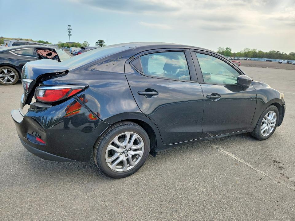 2017 Toyota Yaris Ia მანქანა იყიდება აუქციონზე, vin: 3MYDLBYV5HY180194, აუქციონის ნომერი: 54054716