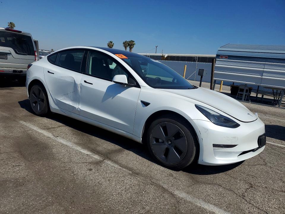 Продажа на аукционе авто 2023 Tesla Model 3, vin: 5YJ3E1EA2PF498395, номер лота: 54279936