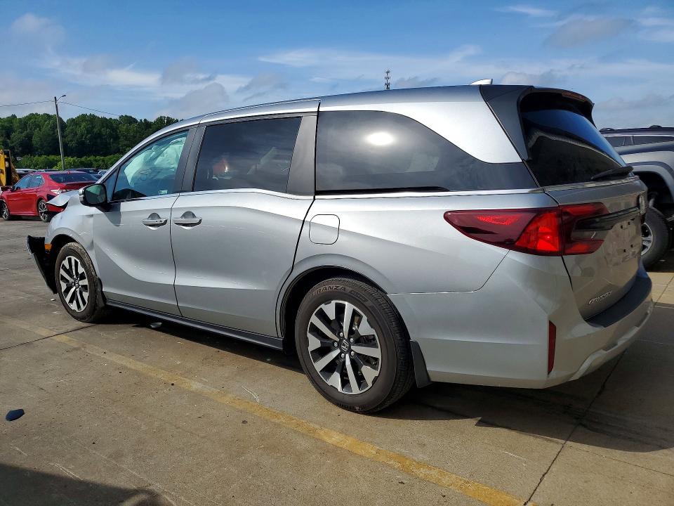 55221266 :رقم المزاد ، 5FNRL6H69TB006315 vin ، 2026 Honda Odyssey مزاد بيع