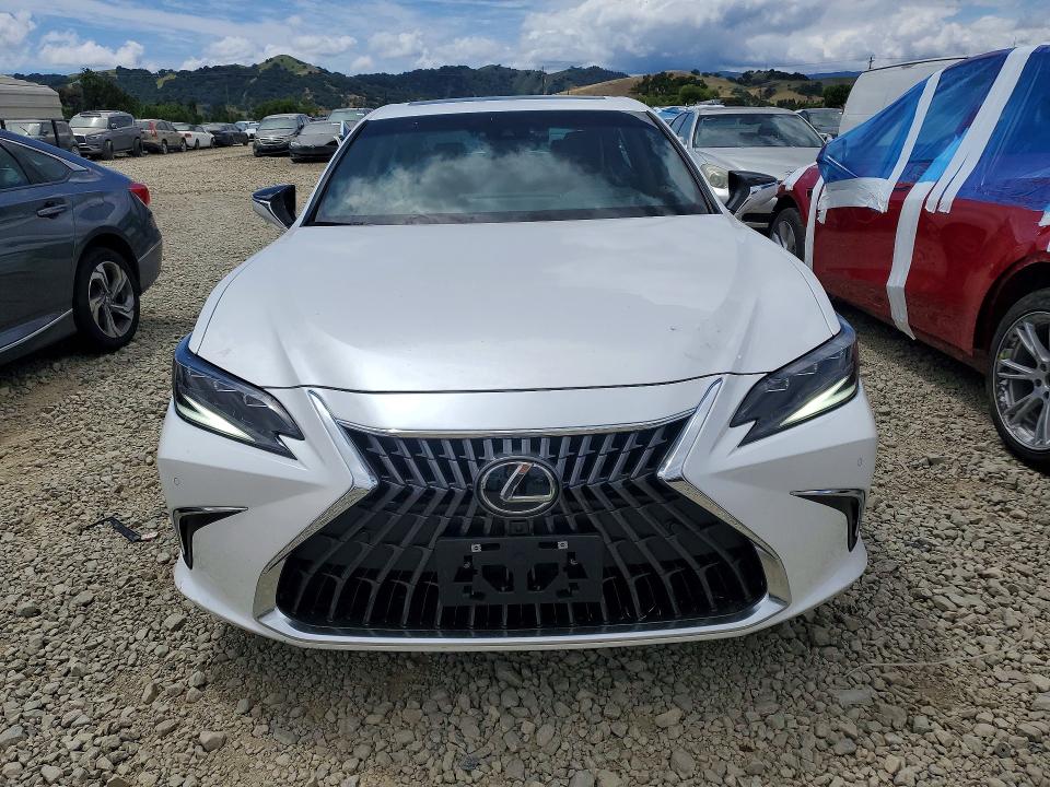 52328066 :رقم المزاد ، 58AEA1C10SU058123 vin ، 2025 Lexus Es 300h مزاد بيع