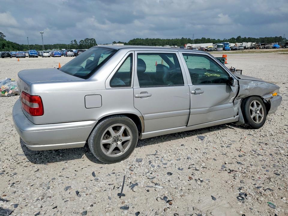 2000 Volvo S70 მანქანა იყიდება აუქციონზე, vin: YV1LS61J9Y2657472, აუქციონის ნომერი: 53080076