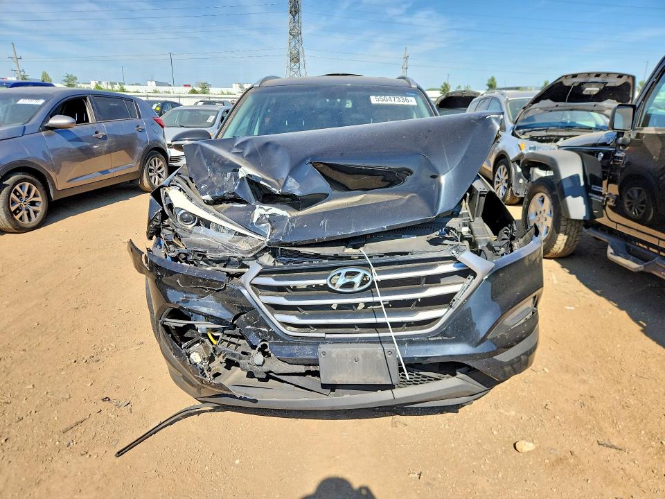 55047336 :رقم المزاد ، KM8J33A48JU830651 vin ، 2018 Hyundai Tucson مزاد بيع