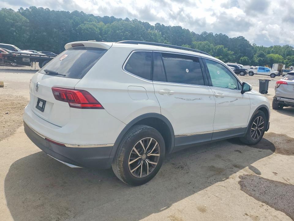 2020 Volkswagen Tiguan მანქანა იყიდება აუქციონზე, vin: 3VV3B7AX0LM080513, აუქციონის ნომერი: 54221796