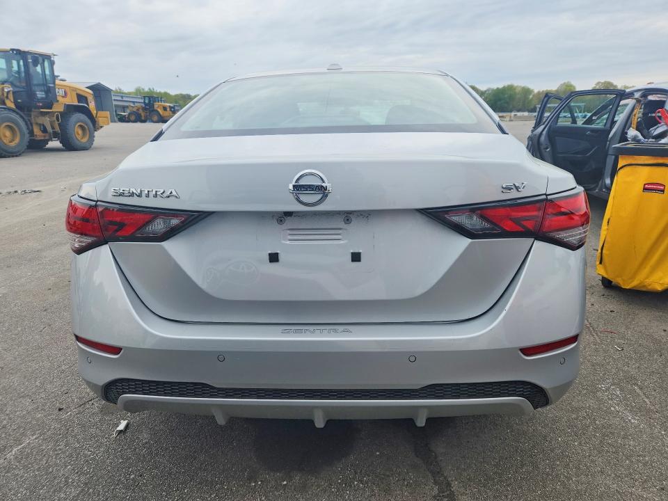 52849016 :رقم المزاد ، 3N1AB8CVXNY228480 vin ، 2022 Nissan Sentra مزاد بيع