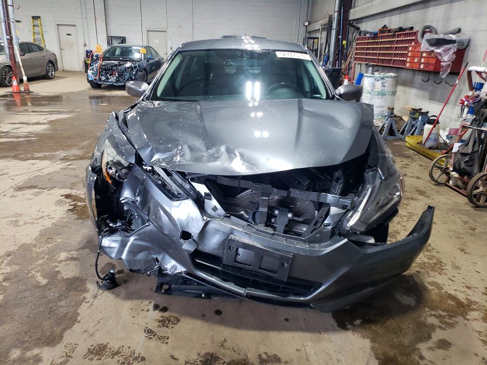 52787516 :رقم المزاد ، 1N4AL3AP0HC252100 vin ، 2017 Nissan Altima مزاد بيع