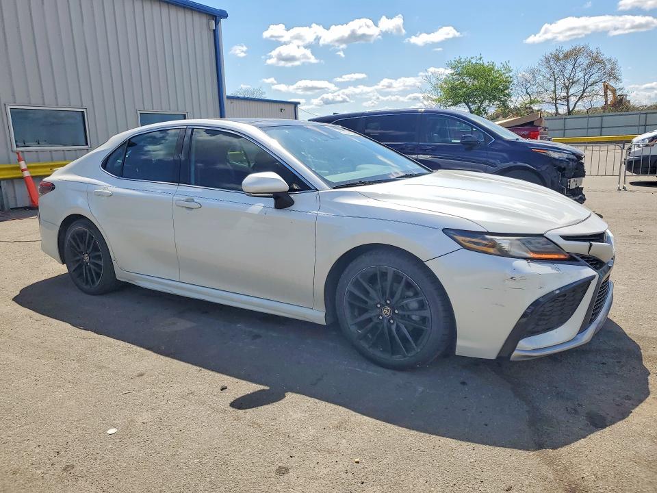 Продажа на аукционе авто 2021 Toyota Camry, vin: 4T1K61AK5MU527331, номер лота: 53840646
