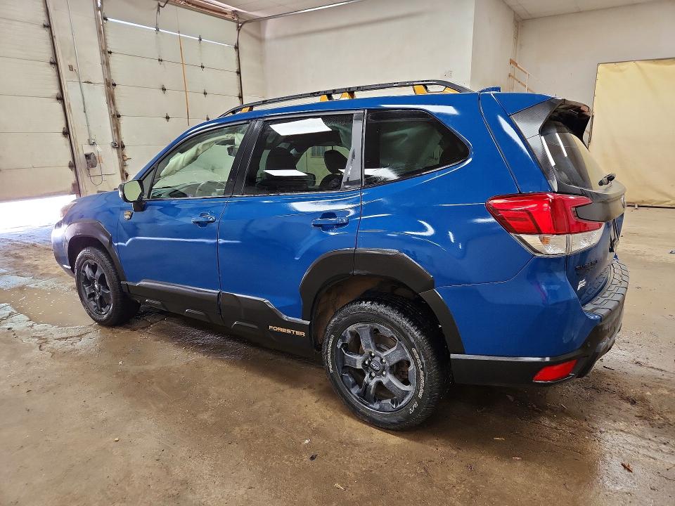 54424196 :رقم المزاد ، JF2SKAMC6NH485641 vin ، 2022 Subaru Forester مزاد بيع