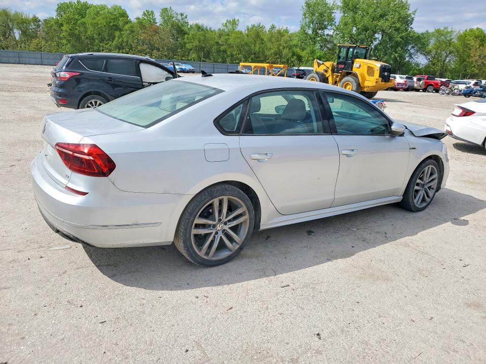 52746826 :رقم المزاد ، 1VWAA7A31JC023044 vin ، 2018 Volkswagen Passat مزاد بيع