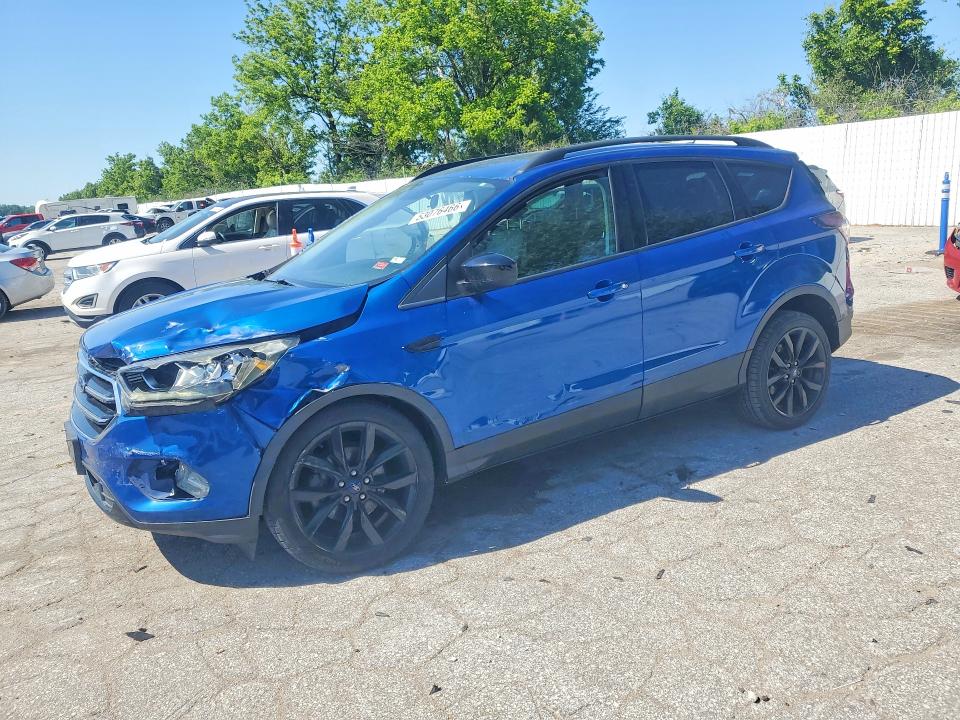Auction sale of the 2017 Ford Escape, vin: 1FMCU0GD7HUA47567, lot number: 53076466