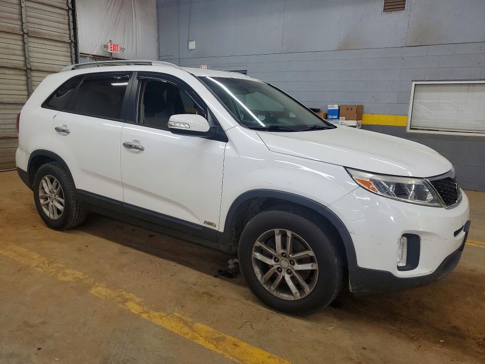 53179106 :رقم المزاد ، 5XYKTCA65EG505697 vin ، 2014 Kia Sorento مزاد بيع