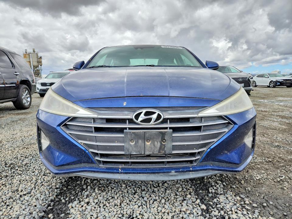 2020 Hyundai Elantra მანქანა იყიდება აუქციონზე, vin: 5NPD84LF6LH520728, აუქციონის ნომერი: 52216036