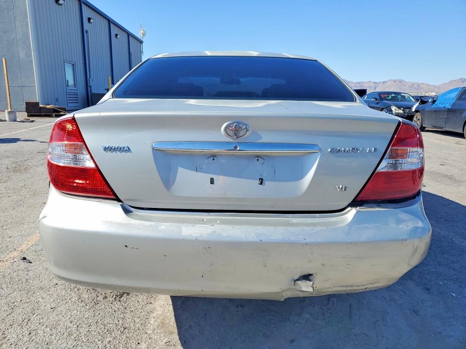 2002 Toyota Camry მანქანა იყიდება აუქციონზე, vin: 4T1BF30K82U019106, აუქციონის ნომერი: 53125806