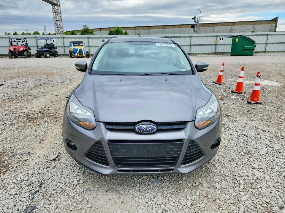 53511736 :رقم المزاد ، 1FADP3N28EL194121 vin ، 2014 Ford Focus مزاد بيع