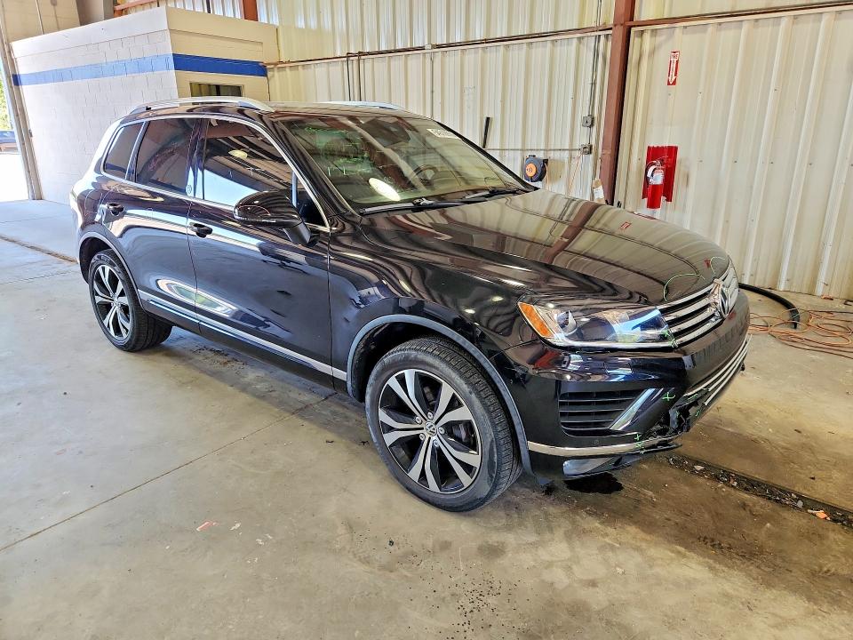 Aukcja sprzedaży 2017 Volkswagen Touareg, vin: WVGRF7BPXHD006039, numer aukcji: 54510916