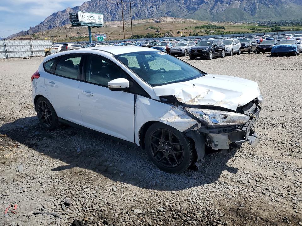 2016 Ford Focus მანქანა იყიდება აუქციონზე, vin: 1FADP3K22GL311439, აუქციონის ნომერი: 54864546