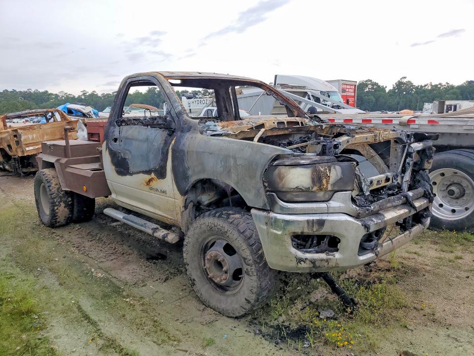 53901516 :رقم المزاد ، 3C63RRAJ1KG542132 vin ، 2019 Ram 3500 مزاد بيع