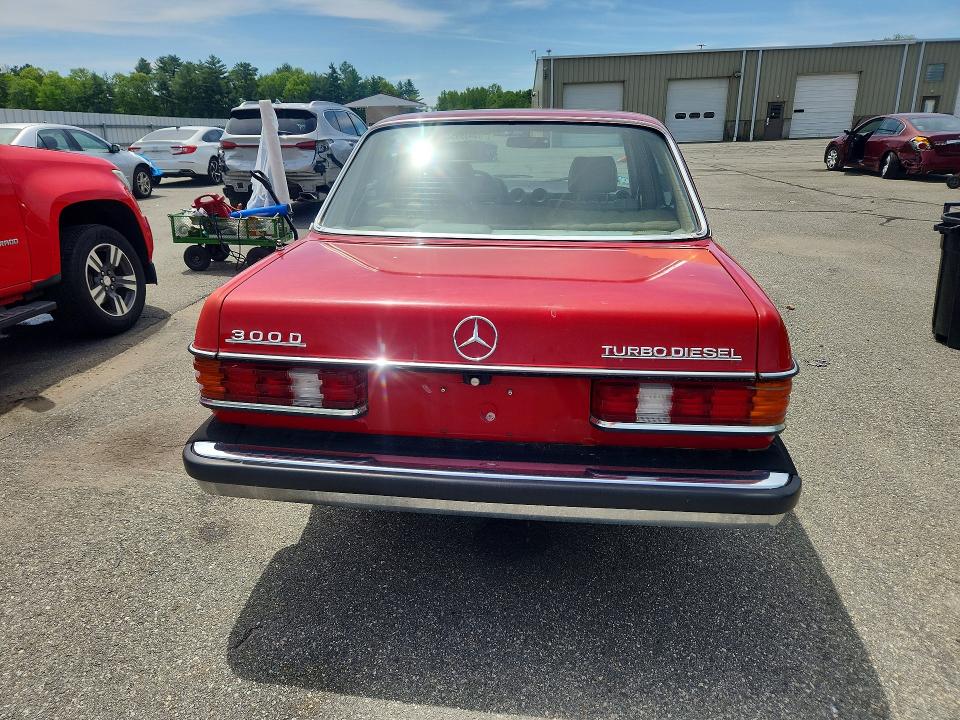 Продажа на аукционе авто 1983 Merz 300-class, vin: WDBAB33A0DB024182, номер лота: 54399546