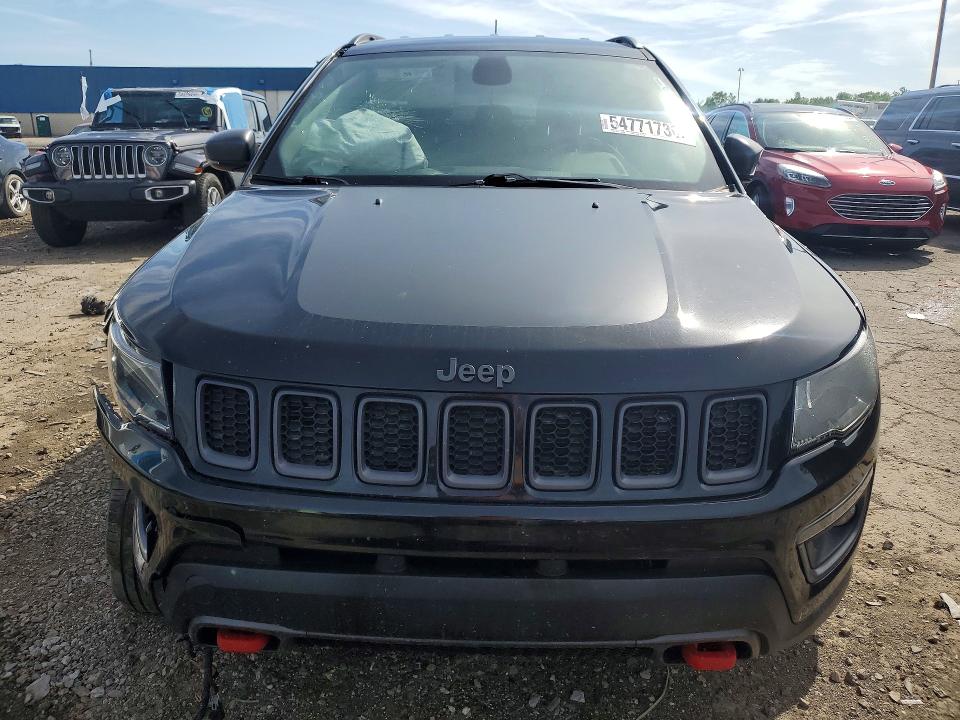 2018 Jeep Compass მანქანა იყიდება აუქციონზე, vin: 3C4NJDDB2JT169043, აუქციონის ნომერი: 54771736