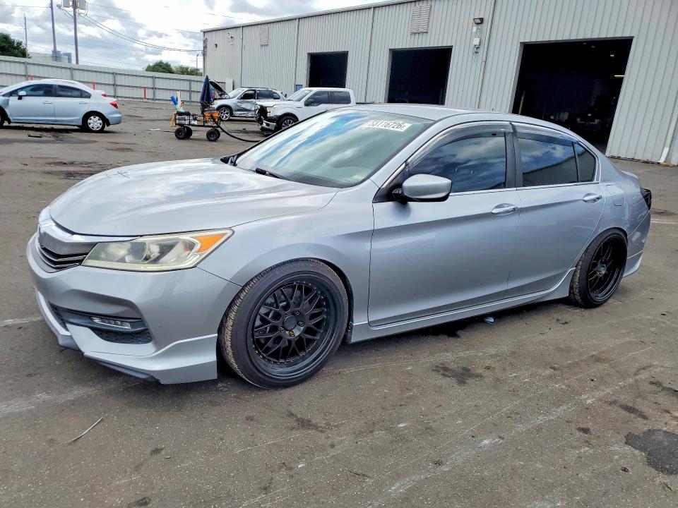 Auction sale of the 2017 Honda Accord, vin: 1HGCR2F13HA156202, lot number: 55116726
