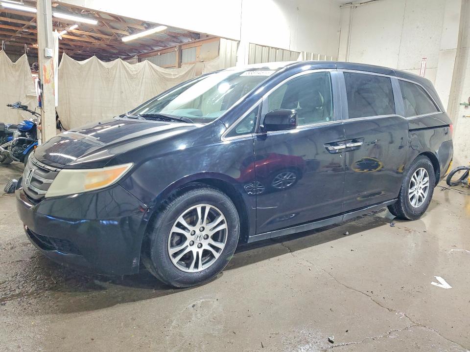 53314516 :رقم المزاد ، 5FNRL5H62DB065296 vin ، 2013 Honda Odyssey مزاد بيع