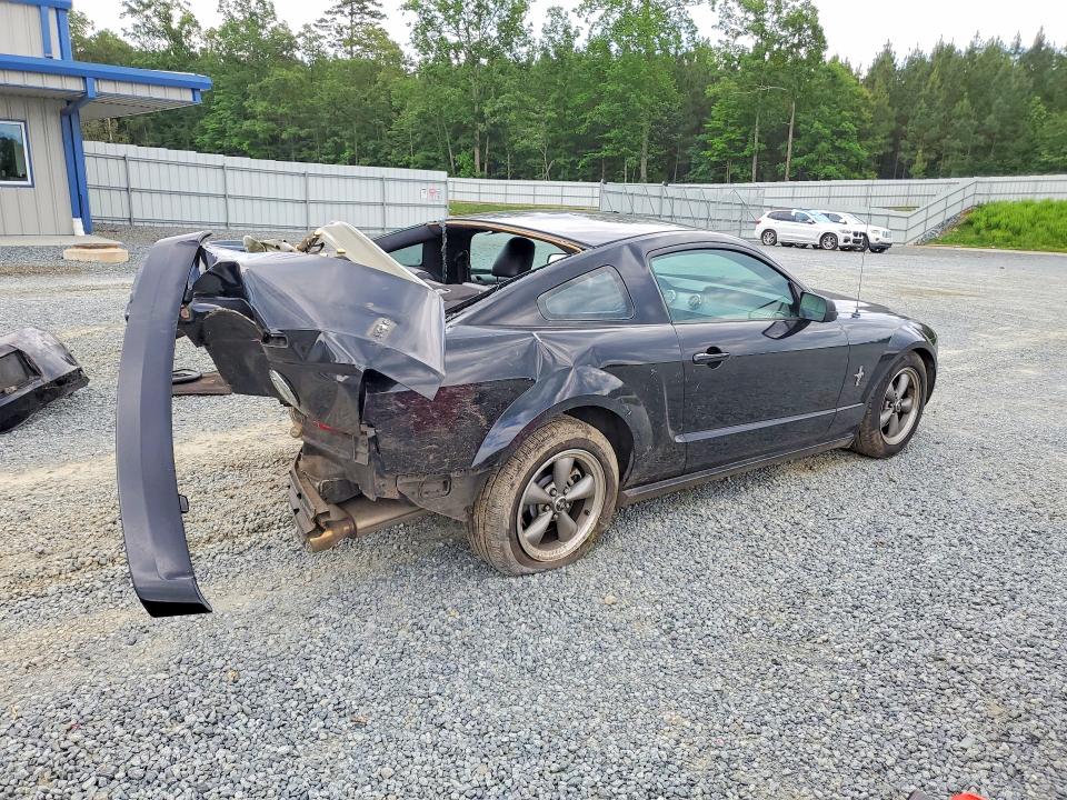 55318306 :رقم المزاد ، 1ZVFT80N665158847 vin ، 2006 Ford Mustang مزاد بيع