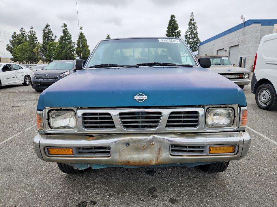 53975836 :رقم المزاد ، 1N6SD16S1SC455174 vin ، 1995 Nissan Truck مزاد بيع