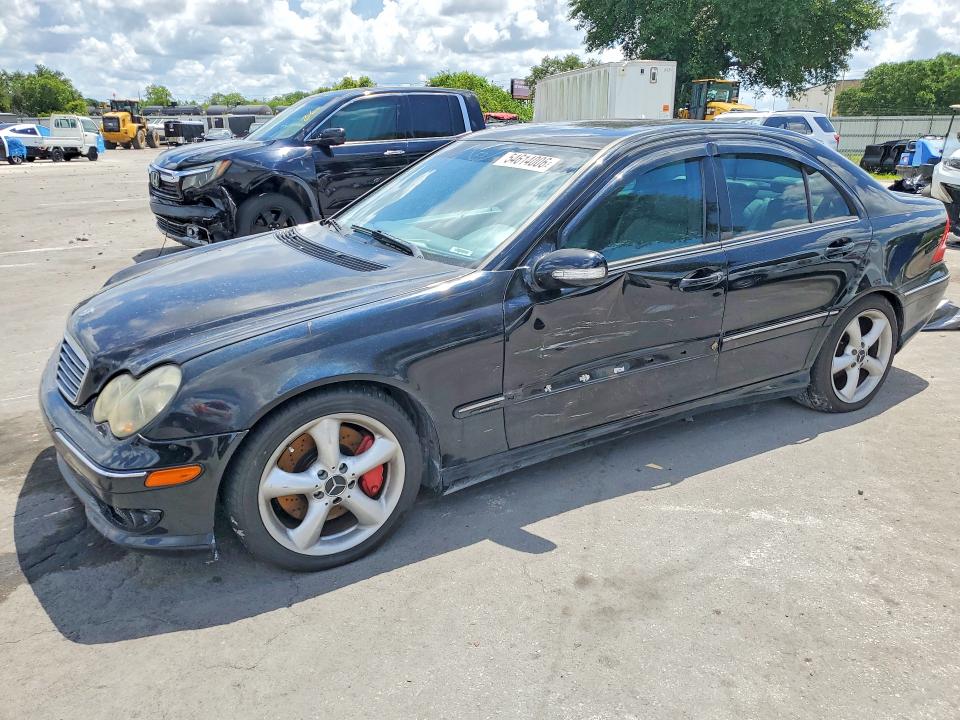 54614006 :رقم المزاد ، WDBRF40J85F679931 vin ، 2005 Mercedes-benz C مزاد بيع