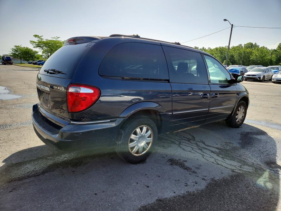 Продажа на аукционе авто 2007 Chrysler Town & Country, vin: 2A4GP64L77R325658, номер лота: 53025706