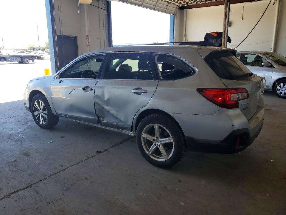 52149086 :رقم المزاد ، 4S4BSANCXJ3316741 vin ، 2018 Subaru Outback مزاد بيع