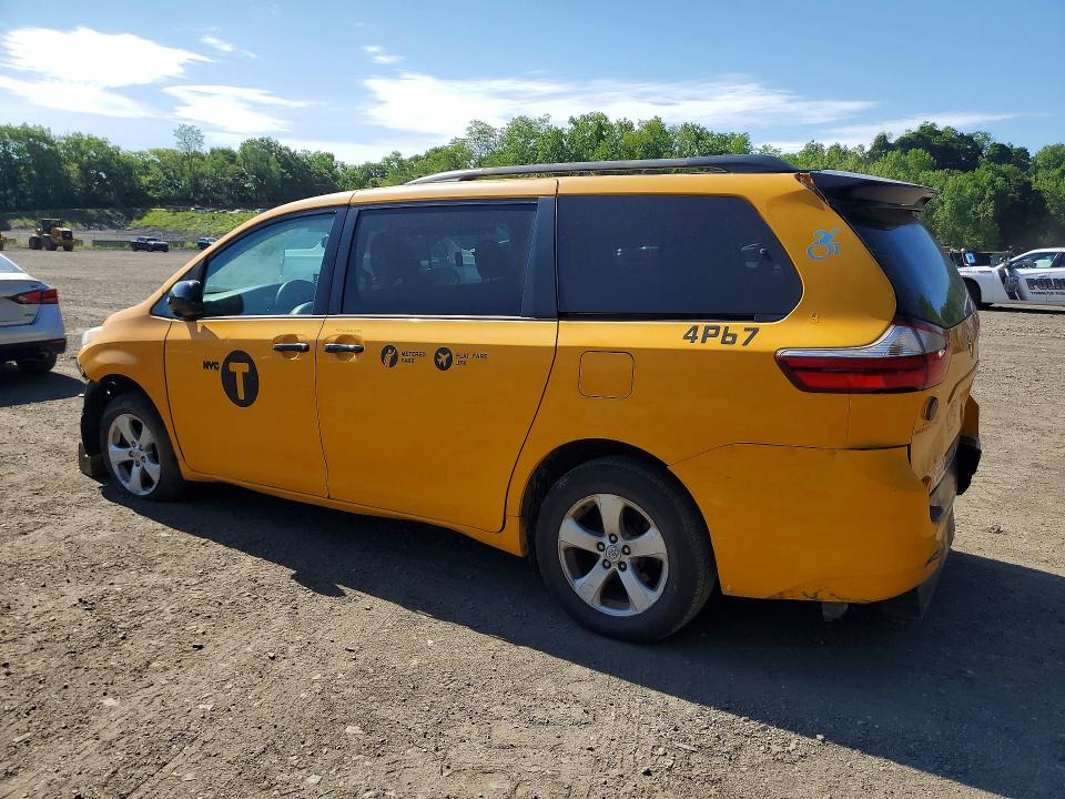 2016 Toyota Sienna მანქანა იყიდება აუქციონზე, vin: 5TDKK3DC4GS764014, აუქციონის ნომერი: 55364946