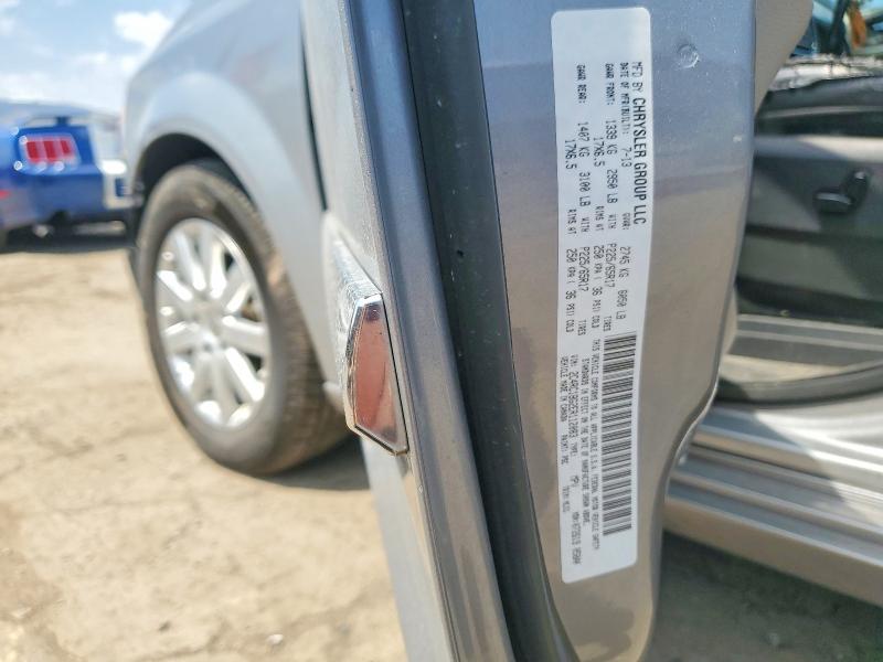 53128376 :رقم المزاد ، 2C4RC1BG2ER112083 vin ، 2014 Chrysler Town & Country مزاد بيع