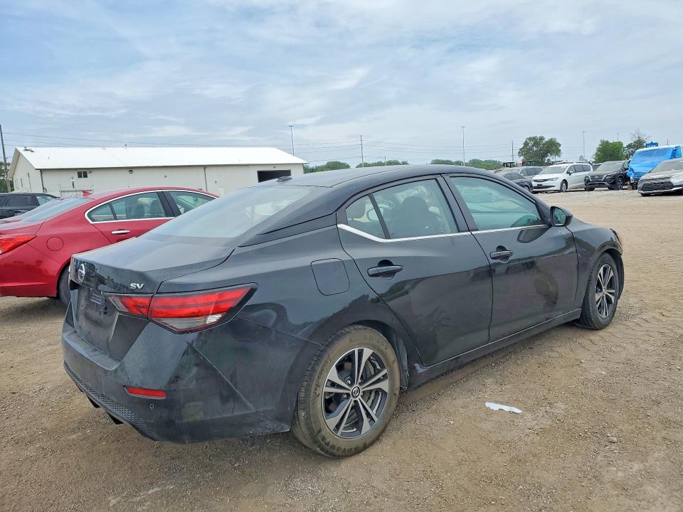 55546006 :رقم المزاد ، 3N1AB8CV6MY225381 vin ، 2021 Nissan Sentra مزاد بيع