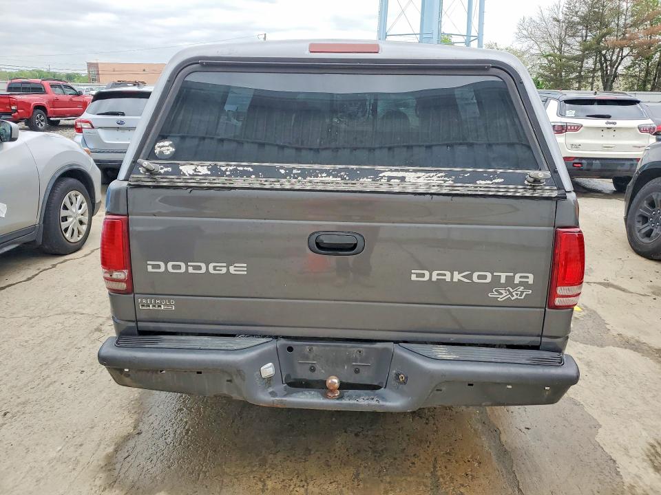 52668686 :رقم المزاد ، 1D7GL12K74S540150 vin ، 2004 Dodge Dakota مزاد بيع
