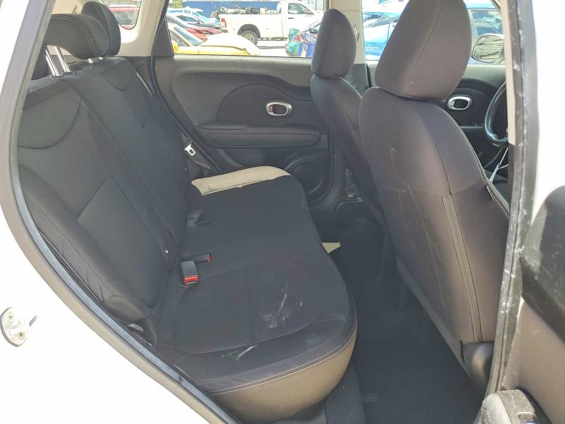 2015 Kia Soul მანქანა იყიდება აუქციონზე, vin: KNDJN2A27F7797557, აუქციონის ნომერი: 54085366