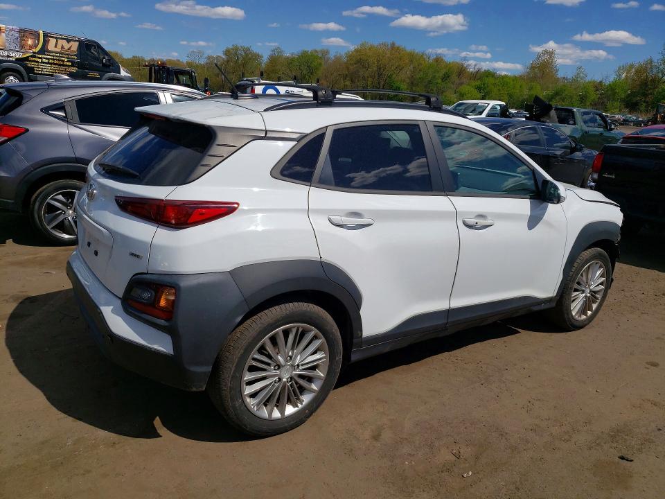 2020 Hyundai Kona მანქანა იყიდება აუქციონზე, vin: KM8K2CAA5LU526211, აუქციონის ნომერი: 51679506