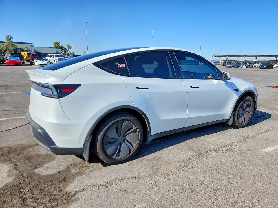 54892196 :رقم المزاد ، 7SAYGDED8TA493353 vin ، 2026 Tesla Model Y مزاد بيع