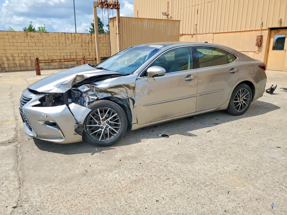 54608446 :رقم المزاد ، 58ABK1GG2HU054999 vin ، 2017 Lexus Es مزاد بيع
