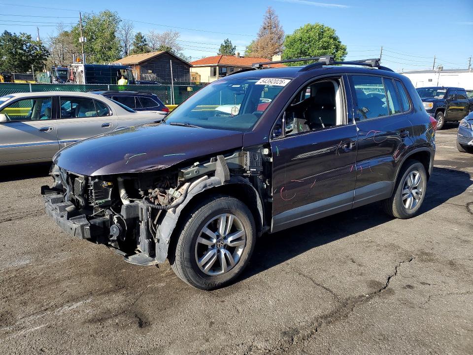 54392026 :رقم المزاد ، WVGBV7AX8GW608544 vin ، 2016 Volkswagen Tiguan مزاد بيع