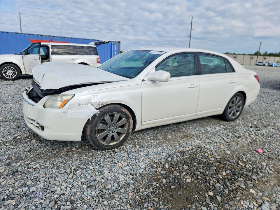 52917326 :رقم المزاد ، 4T1BK36B45U032524 vin ، 2005 Toyota Avalon مزاد بيع
