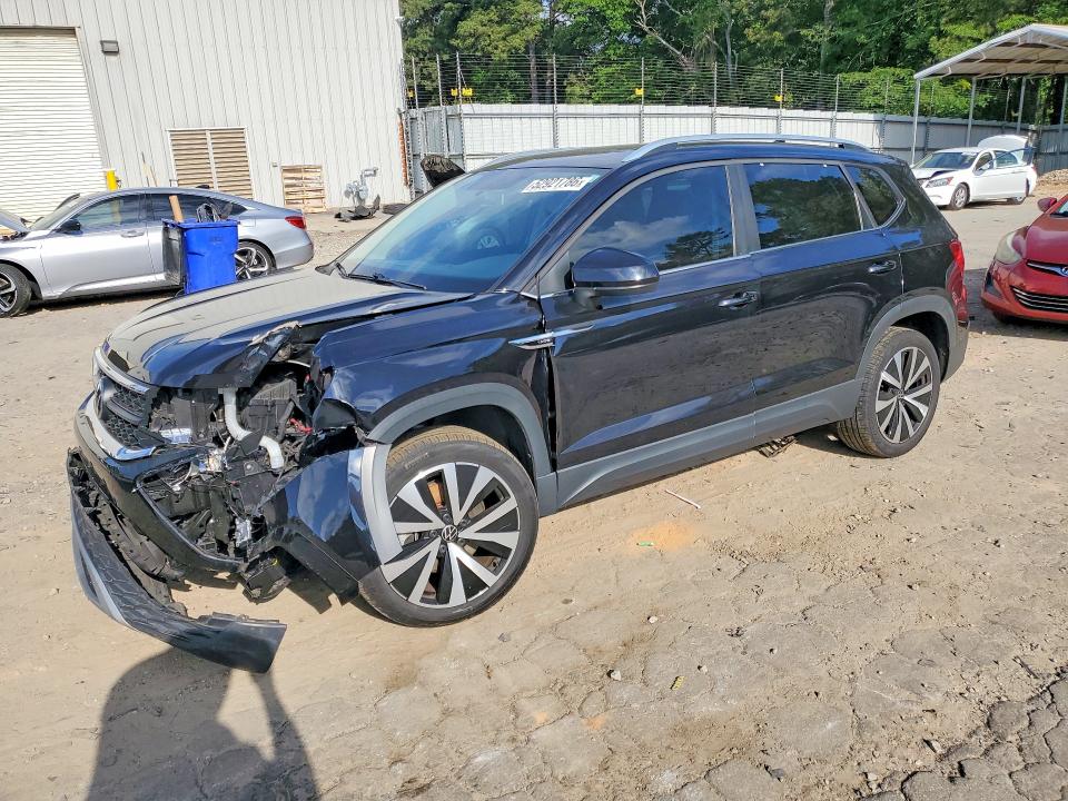 Продажа на аукционе авто 2022 Volkswagen Taos, vin: 3VVTX7B28NM058301, номер лота: 52921786