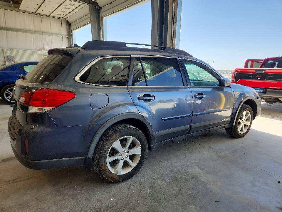 2014 Subaru Outback მანქანა იყიდება აუქციონზე, vin: 4S4BRBCC7E3254211, აუქციონის ნომერი: 53016206