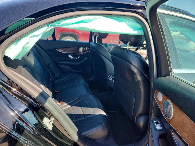 52822716 :رقم المزاد ، 55SWF4KB5FU004245 vin ، 2015 Mercedes-benz C مزاد بيع