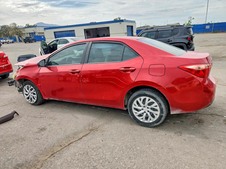Aukcja sprzedaży 2018 Toyota Corolla, vin: 2T1BURHE6JC102654, numer aukcji: 52150086