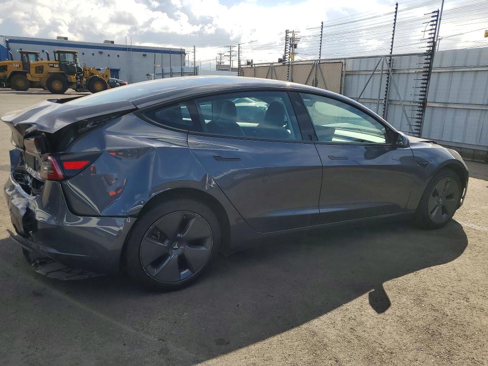 Продажа на аукционе авто 2023 Tesla Model 3, vin: 5YJ3E1EA2PF689539, номер лота: 52126136